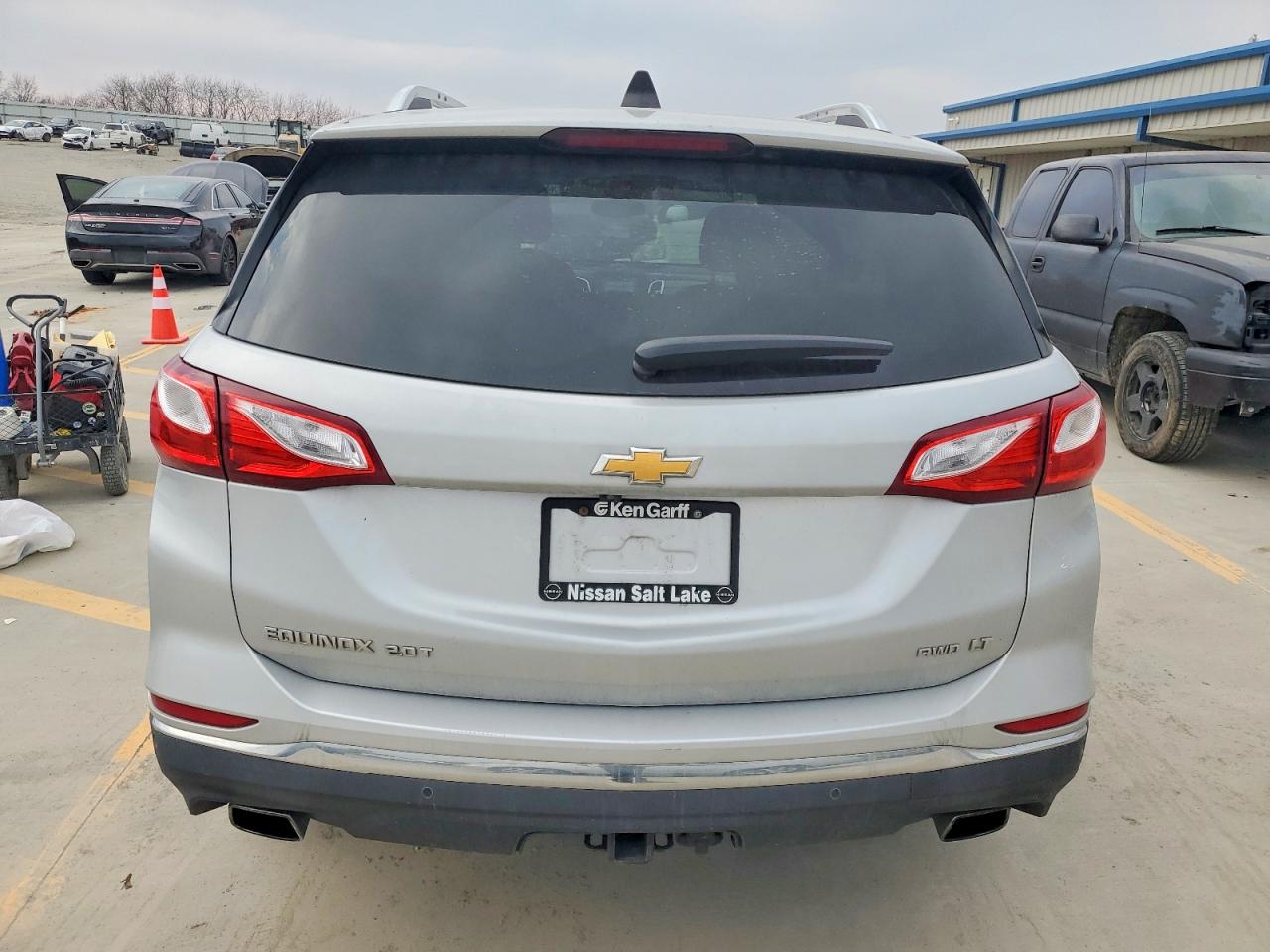 2018 CHEVROLET EQUINOX LT photo 6
