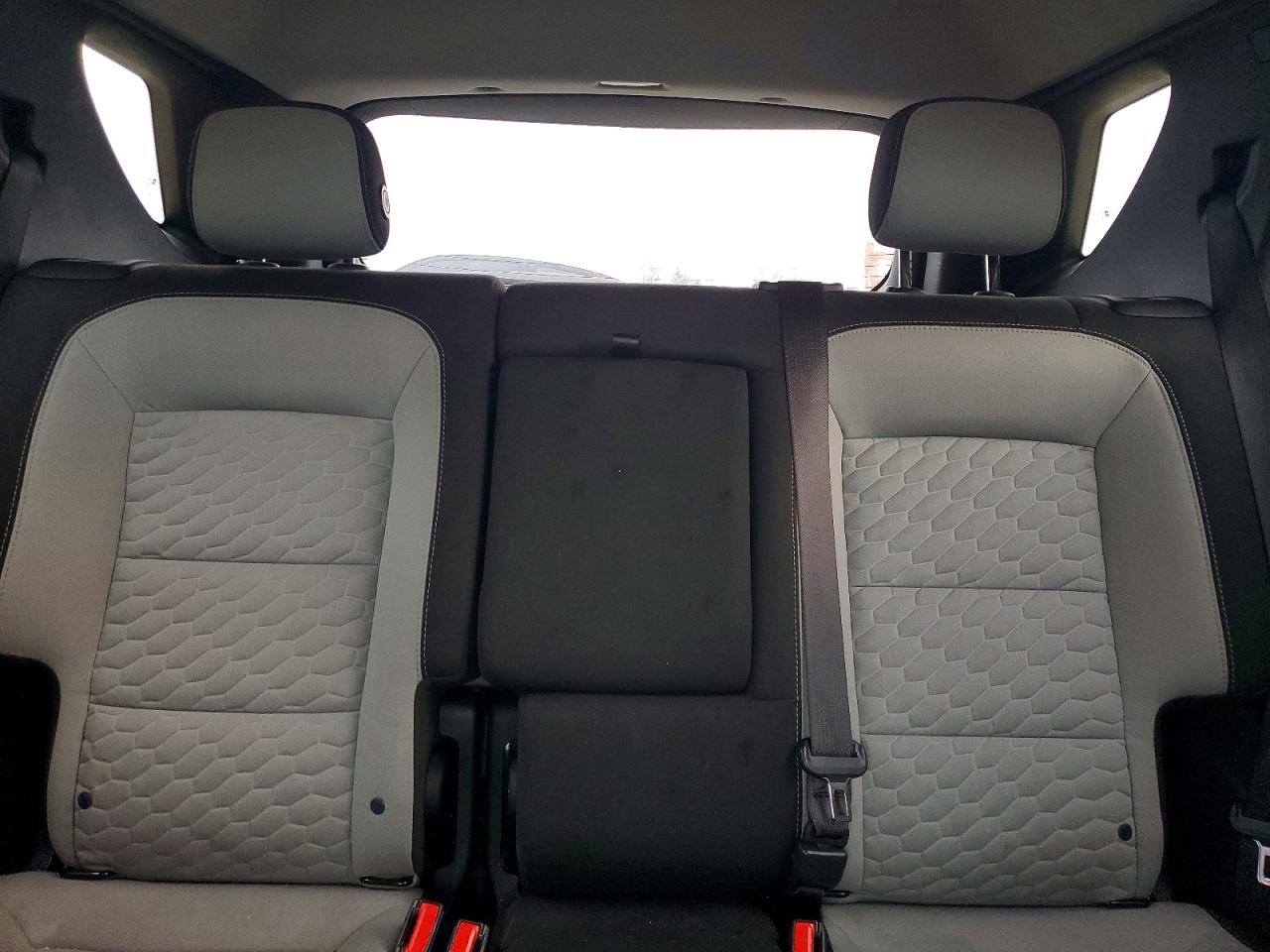 2018 CHEVROLET EQUINOX LT photo 10