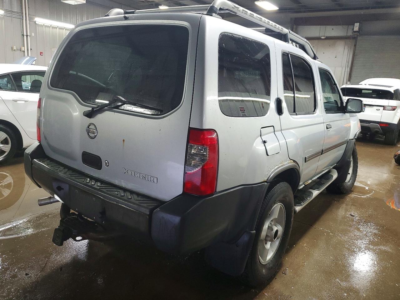 2002 NISSAN XTERRA XE photo 3