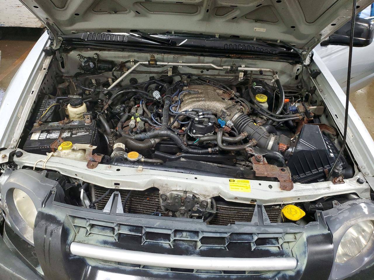 2002 NISSAN XTERRA XE photo 11