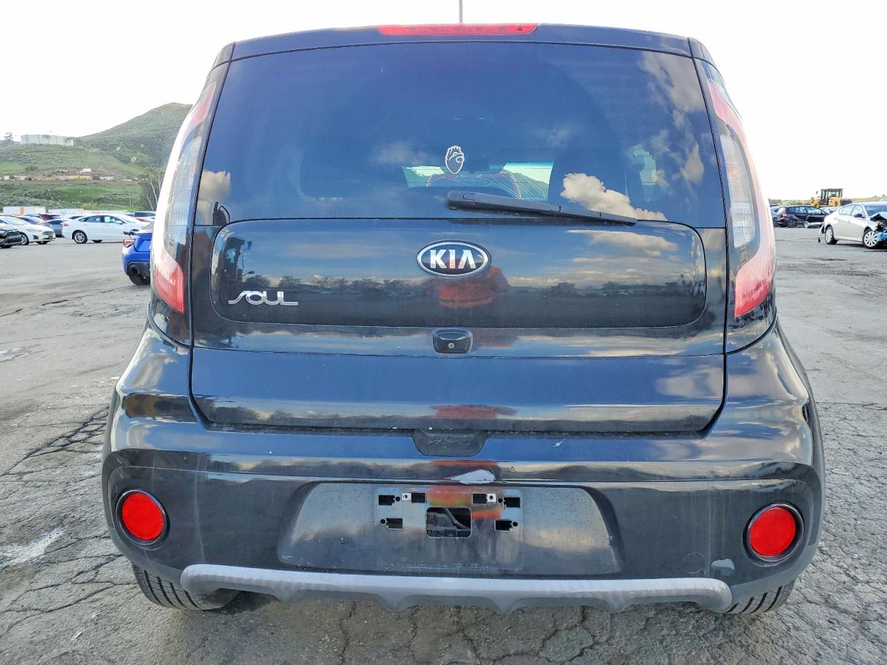 2018 KIA SOUL + photo 6