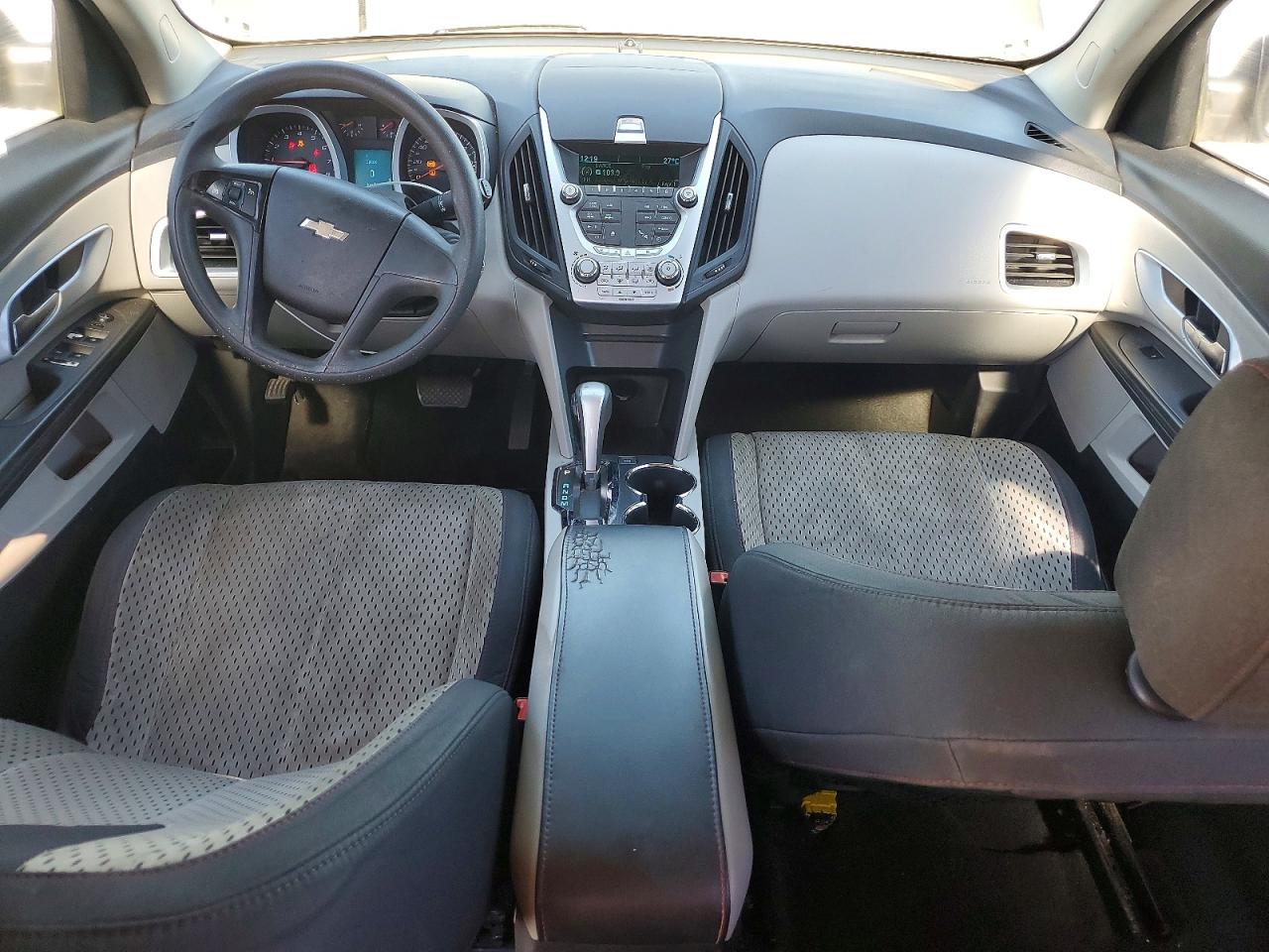 2010 CHEVROLET EQUINOX LS photo 8