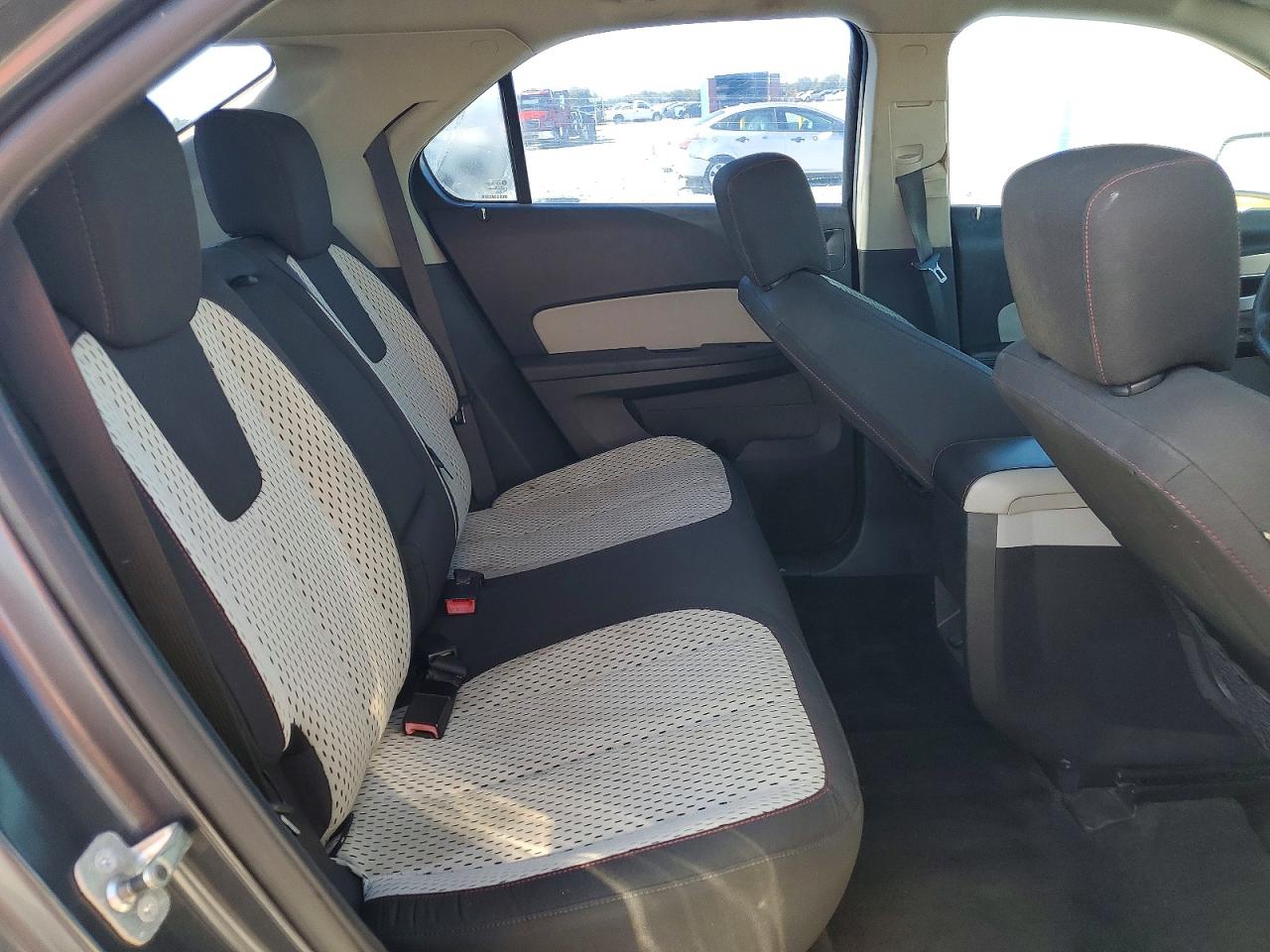 2010 CHEVROLET EQUINOX LS photo 10