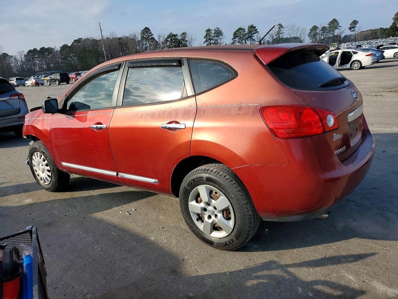 2011 NISSAN ROGUE S photo 2