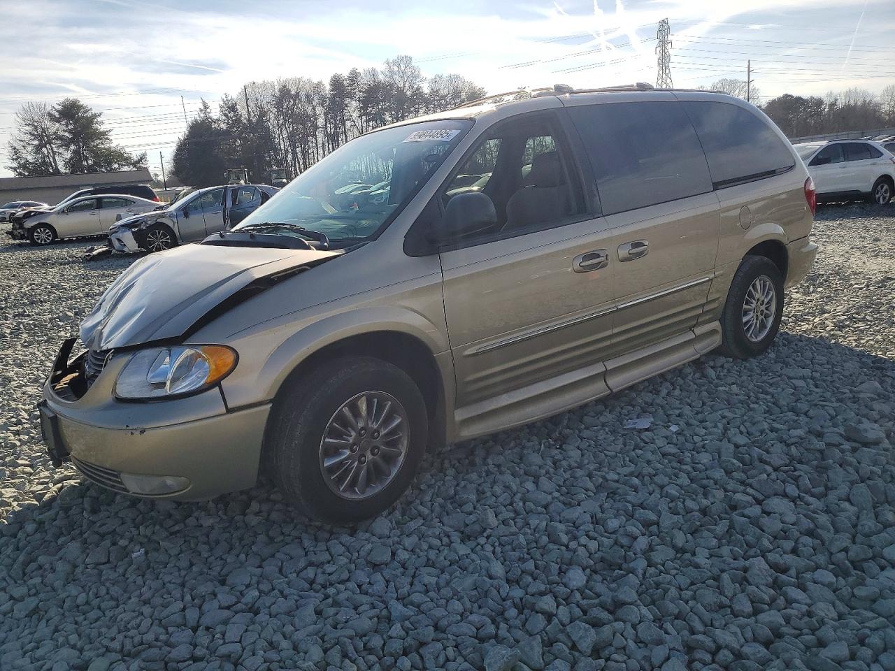 2002 CHRYSLER TOWN & COUNTRY