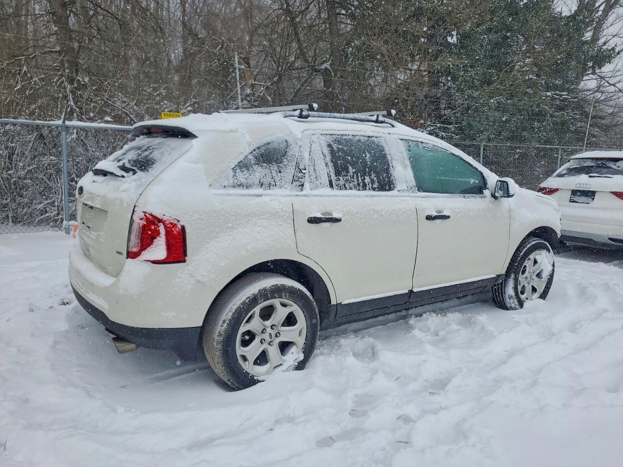 2013 FORD EDGE SE photo 3