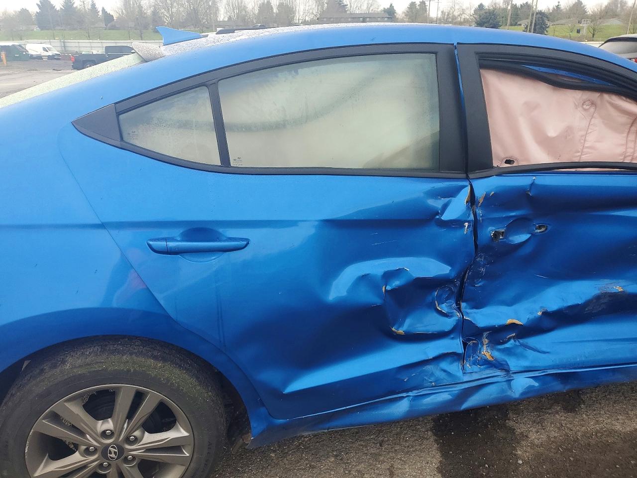 2017 HYUNDAI ELANTRA SE photo 10