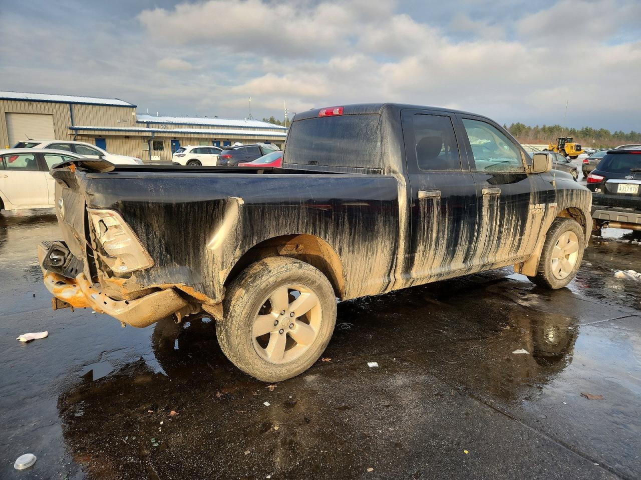 2019 RAM 1500 CLASSIC TRADESMAN photo 3