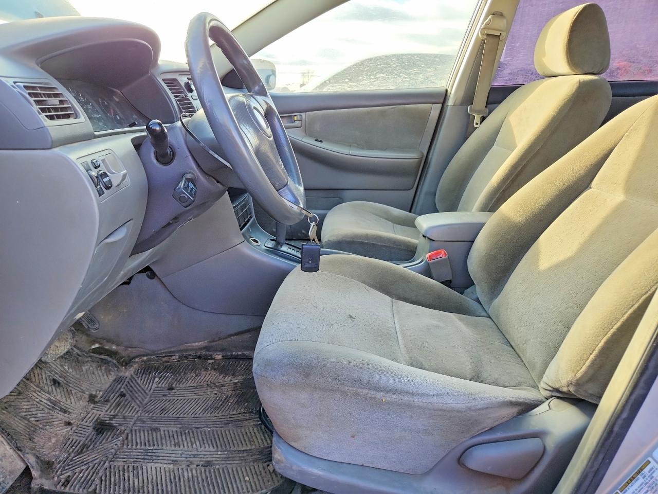2004 TOYOTA COROLLA CE photo 7