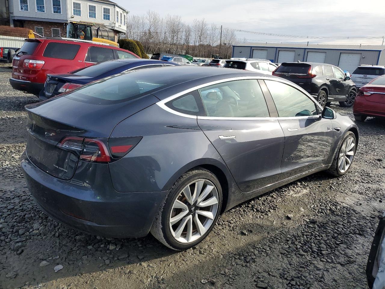 2018 TESLA MODEL 3 photo 3