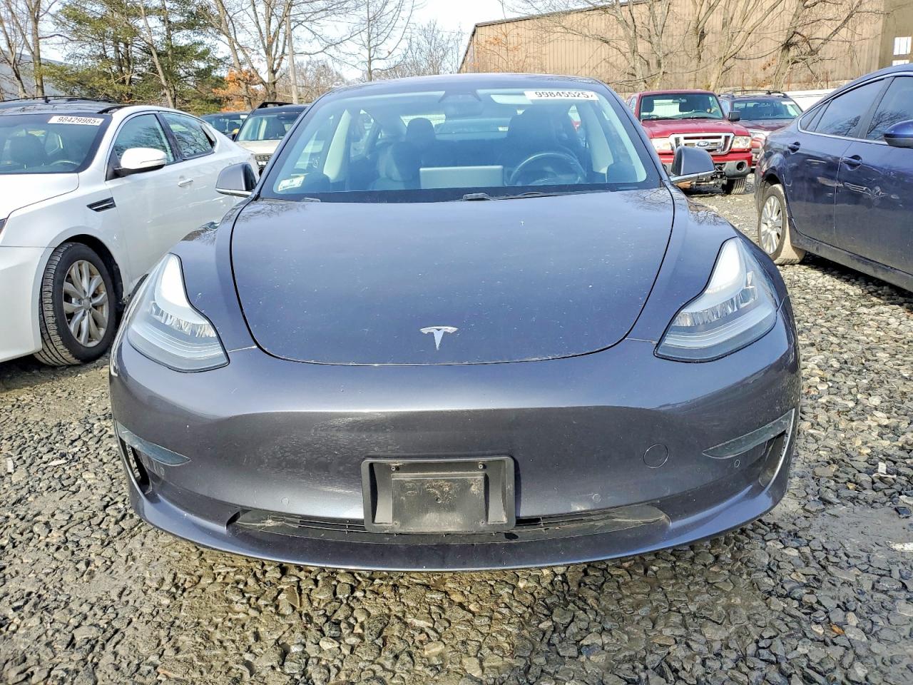 2018 TESLA MODEL 3 photo 5