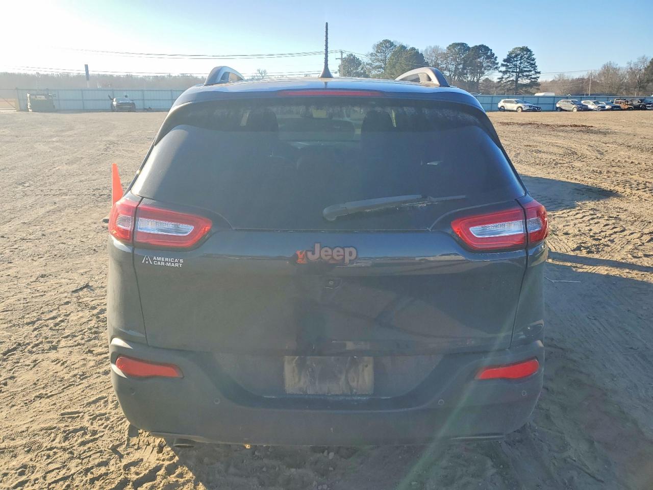 2016 JEEP CHEROKEE LATITUDE photo 6
