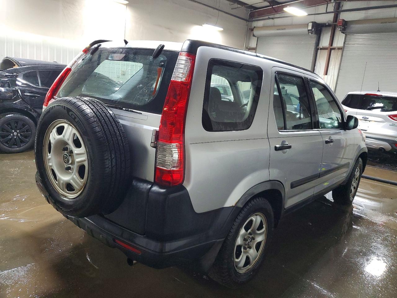 2005 HONDA CR-V LX photo 5