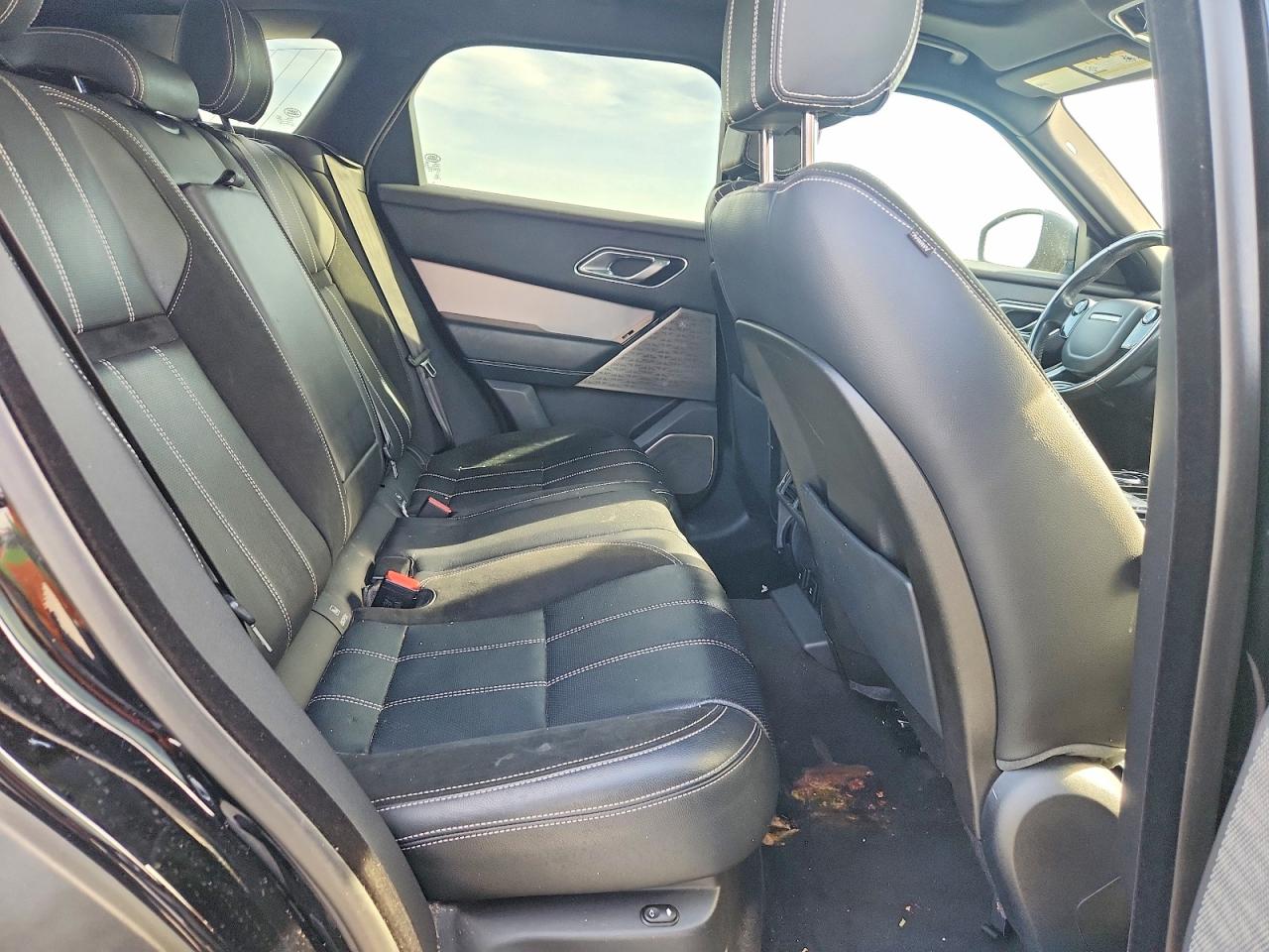 2018 LAND ROVER RANGE ROVER VELAR R-DYNAMIC SE photo 10