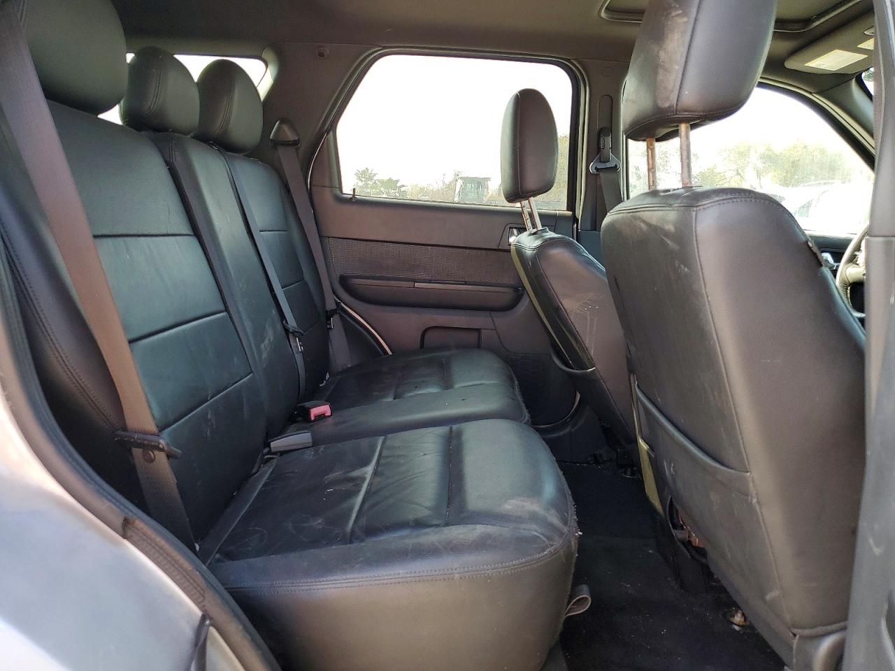 2010 FORD ESCAPE LIMITED photo 10