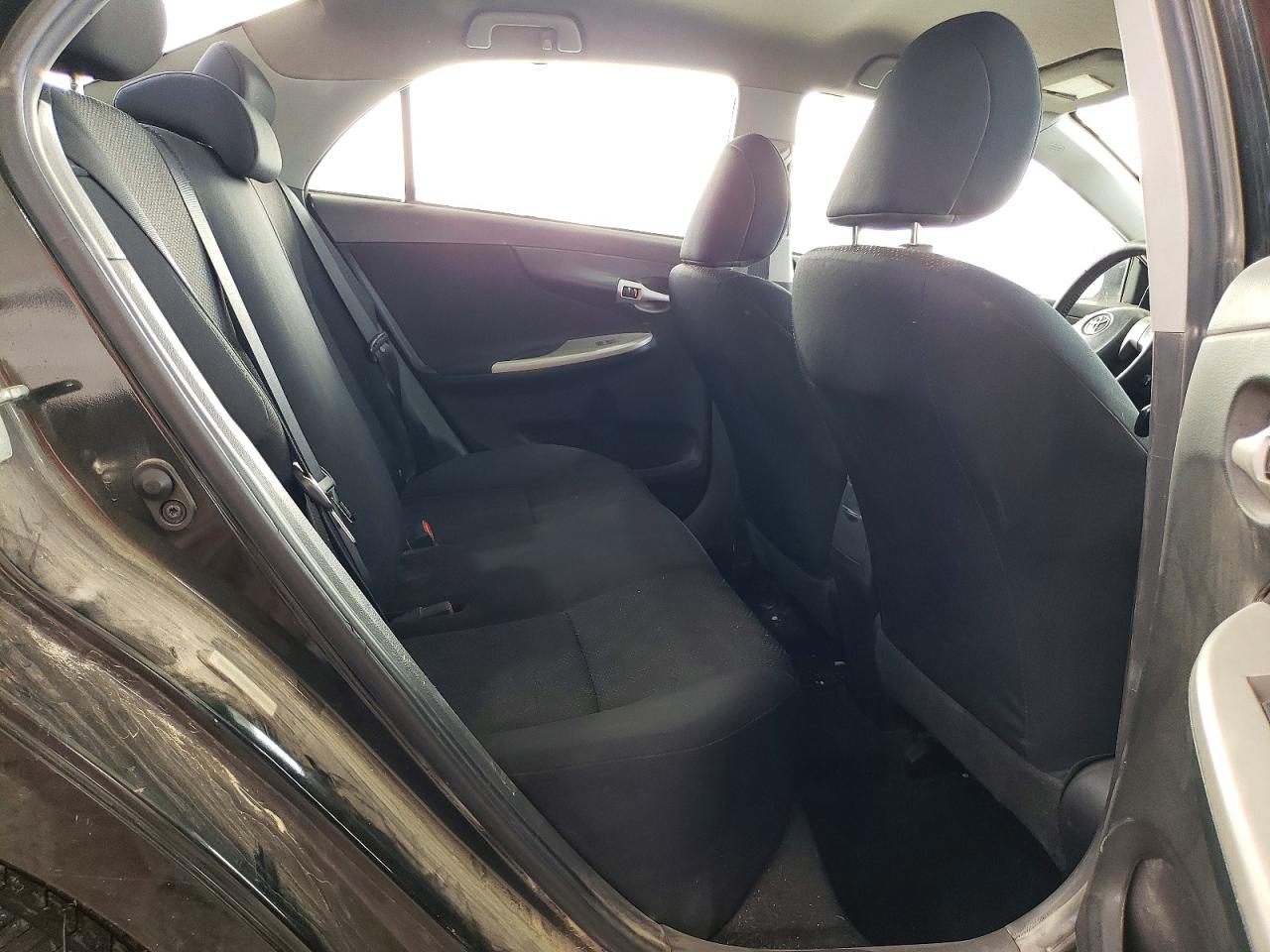 2010 TOYOTA COROLLA BASE photo 10