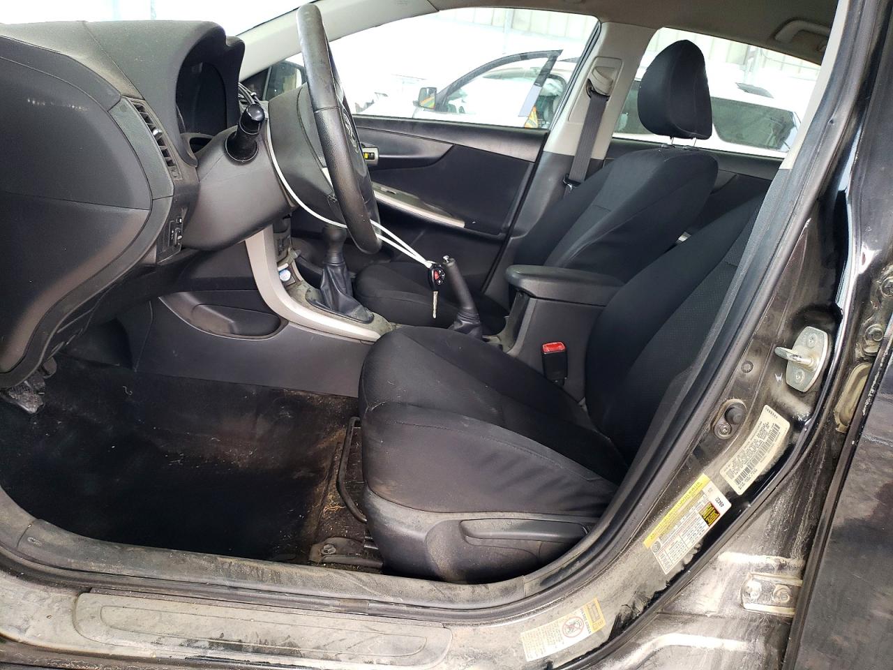 2010 TOYOTA COROLLA BASE photo 7