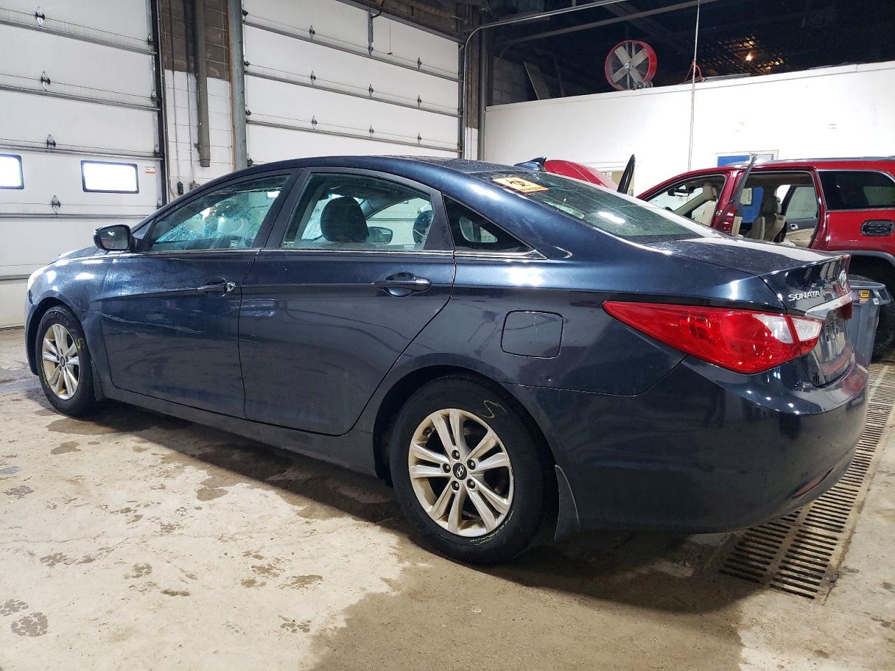 2013 HYUNDAI SONATA GLS photo 2