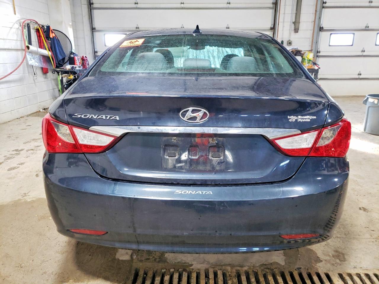 2013 HYUNDAI SONATA GLS photo 6