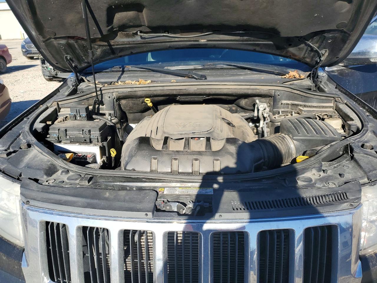 2011 JEEP GRAND CHEROKEE LIMITED photo 12