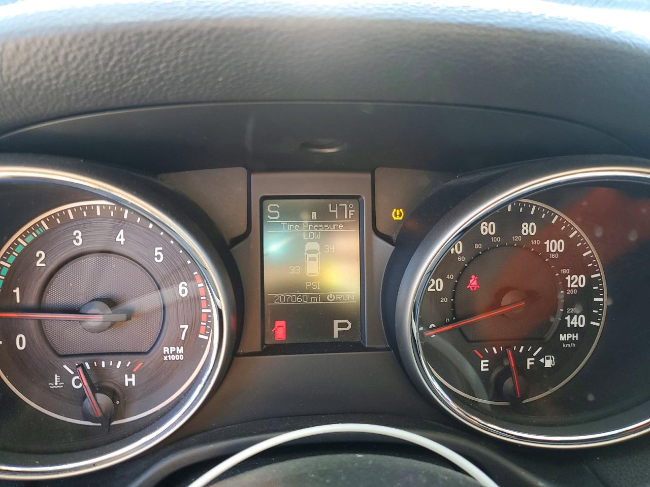 2011 JEEP GRAND CHEROKEE LIMITED photo 9