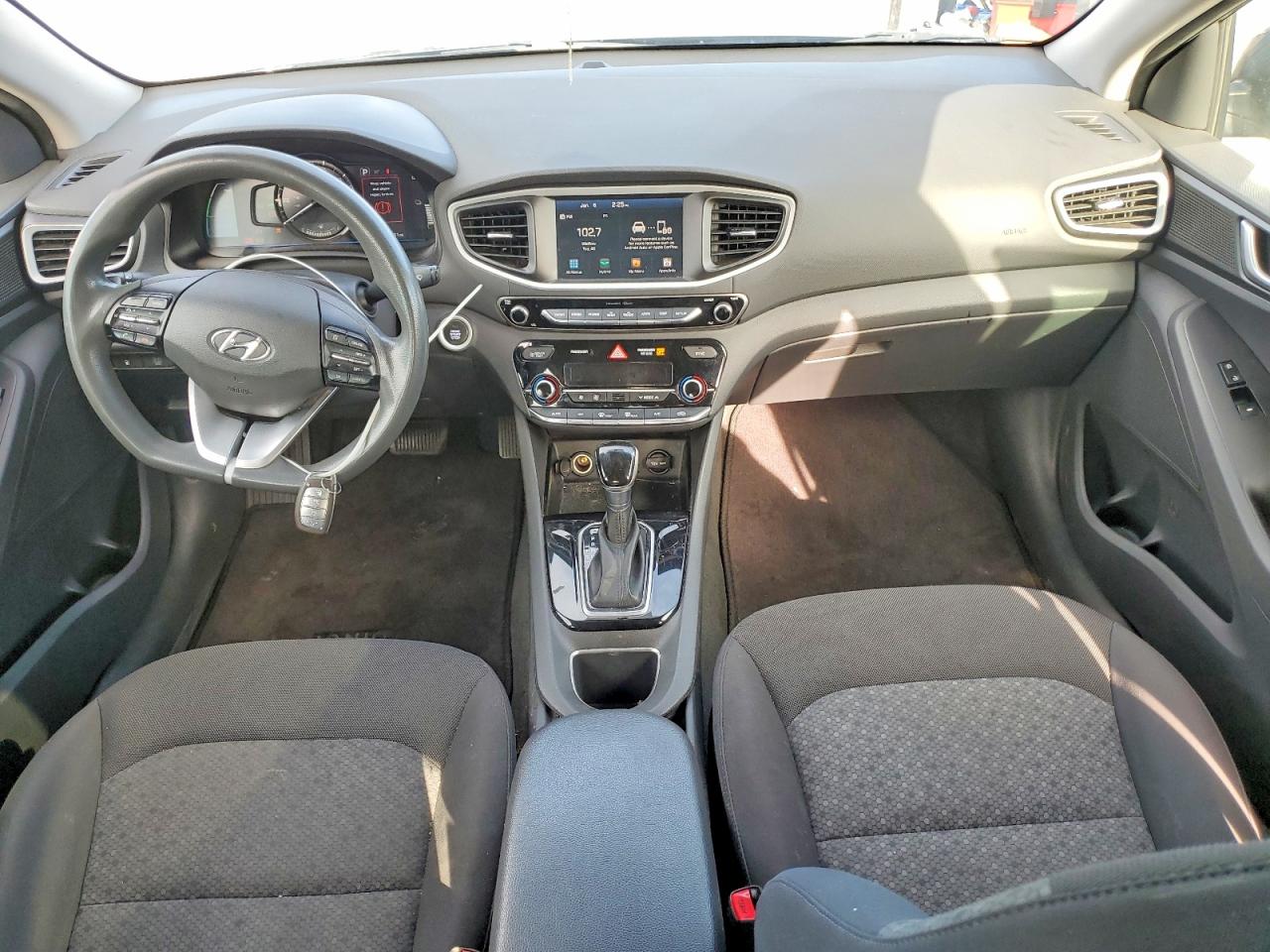 2019 HYUNDAI IONIQ BLUE photo 8