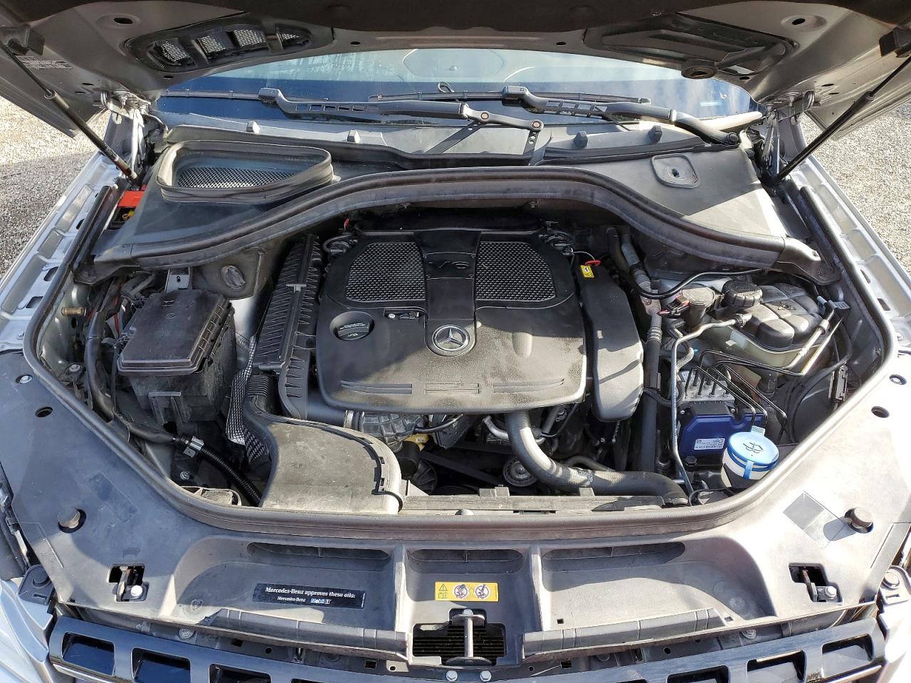 2015 MERCEDES-BENZ ML 350 photo 12