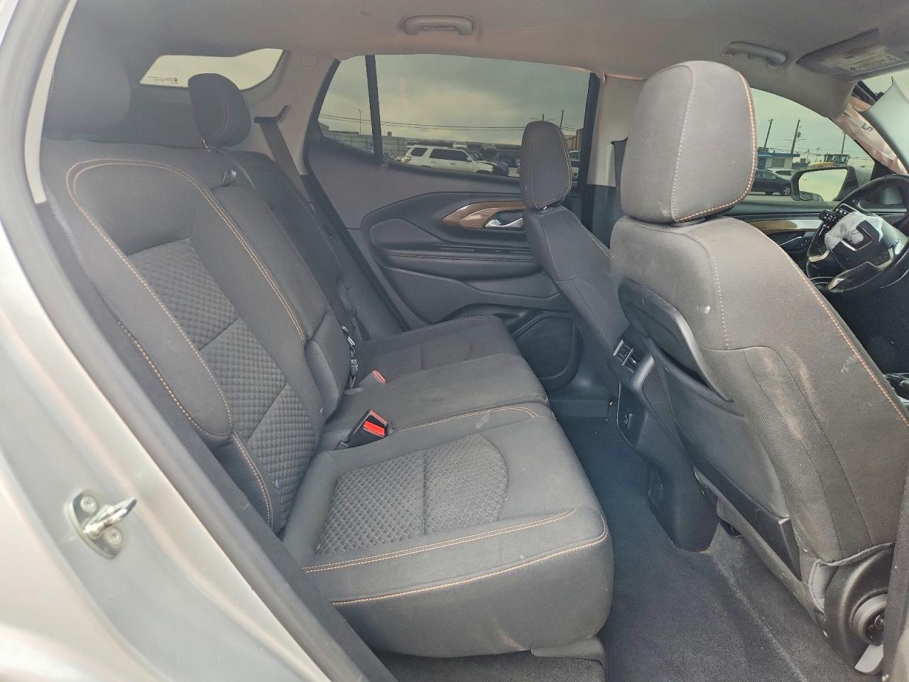 2018 GMC TERRAIN SLE photo 10