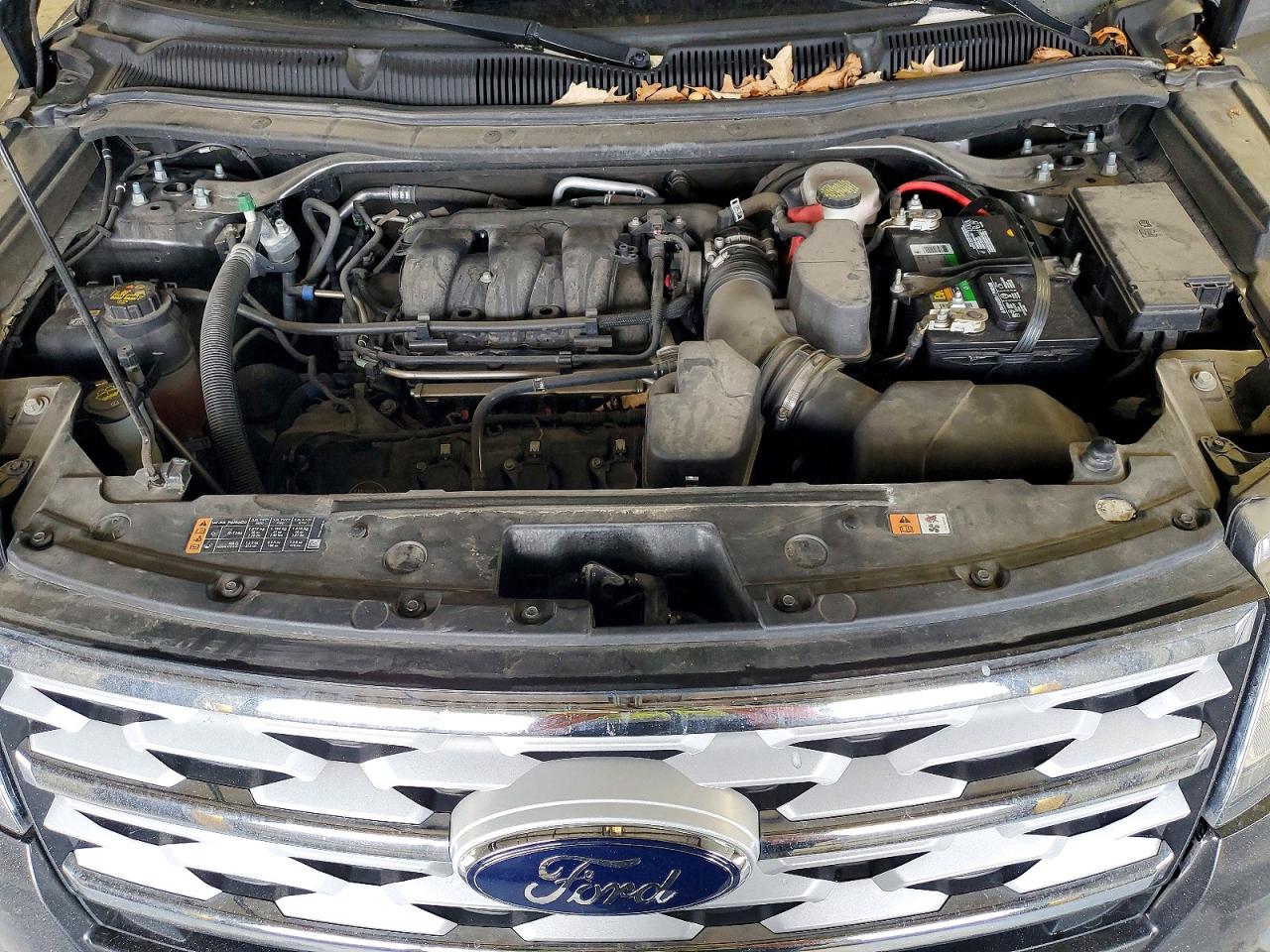 2018 FORD EXPLORER XLT photo 12