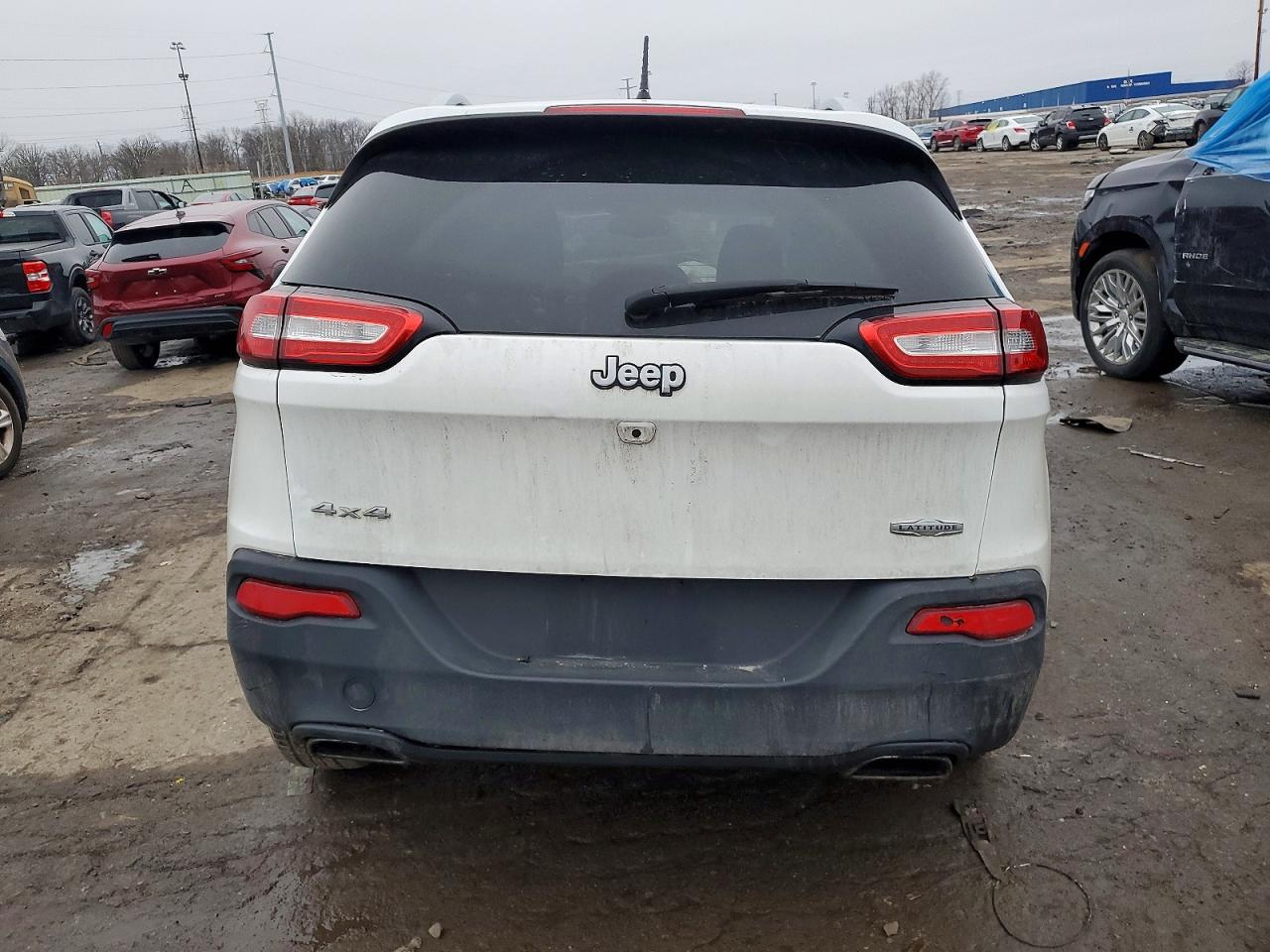 2017 JEEP CHEROKEE LATITUDE photo 6