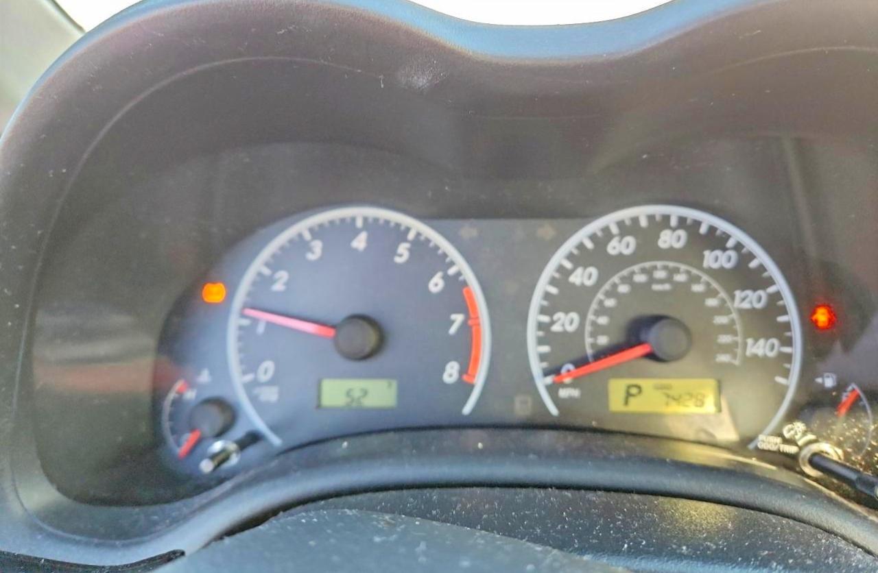 2013 TOYOTA COROLLA BASE photo 9