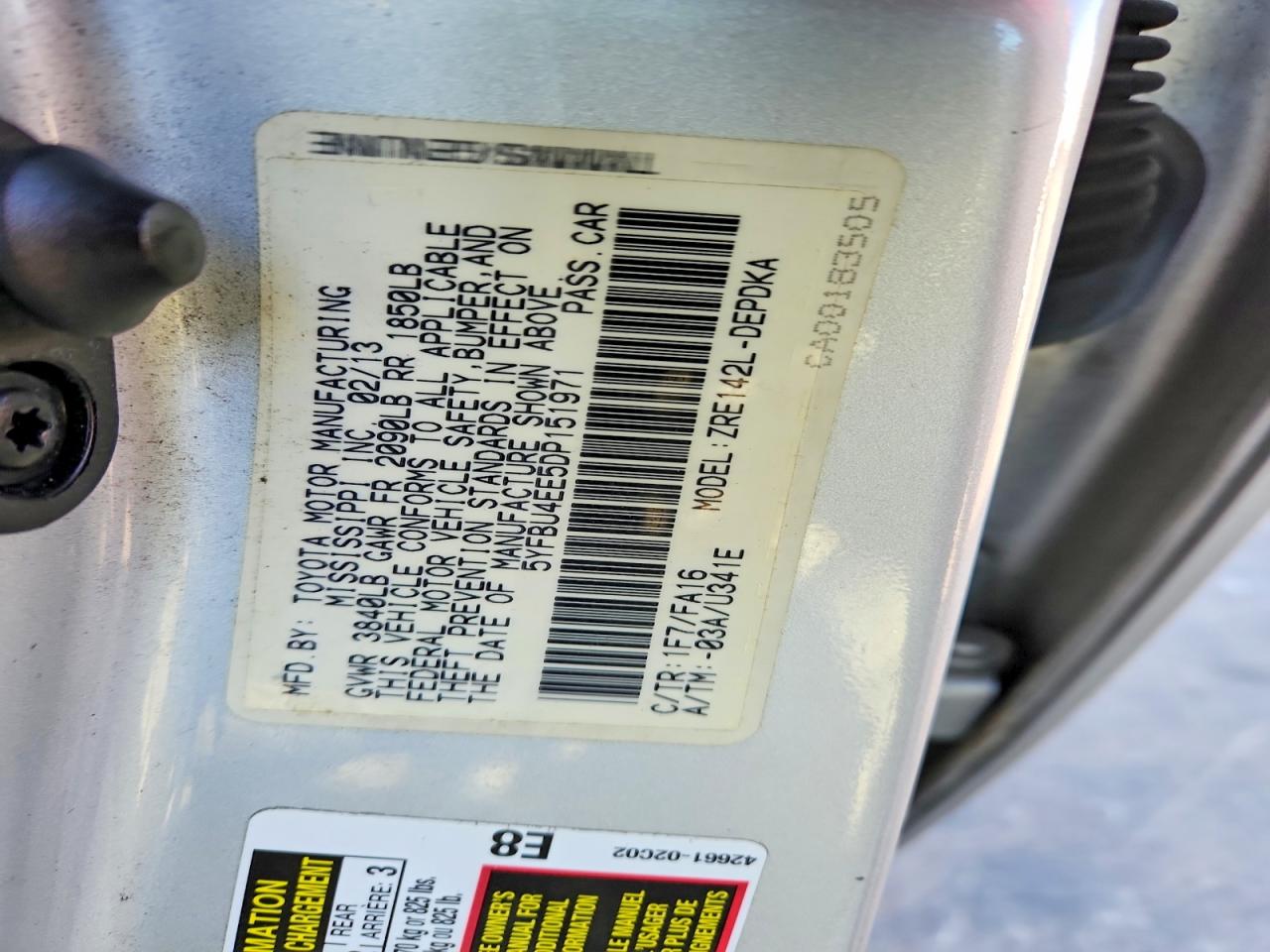 2013 TOYOTA COROLLA BASE photo 12