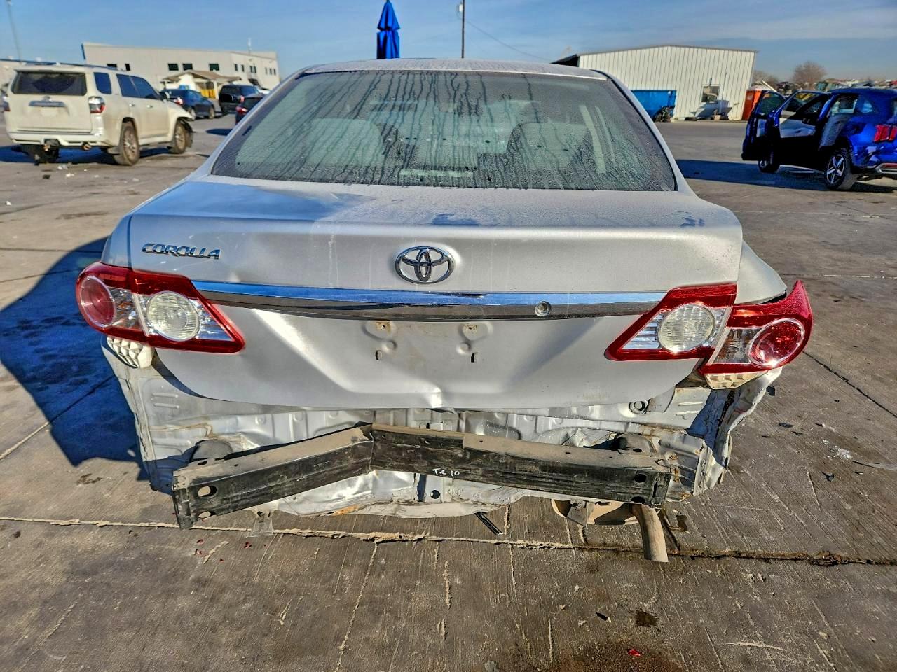 2013 TOYOTA COROLLA BASE photo 6