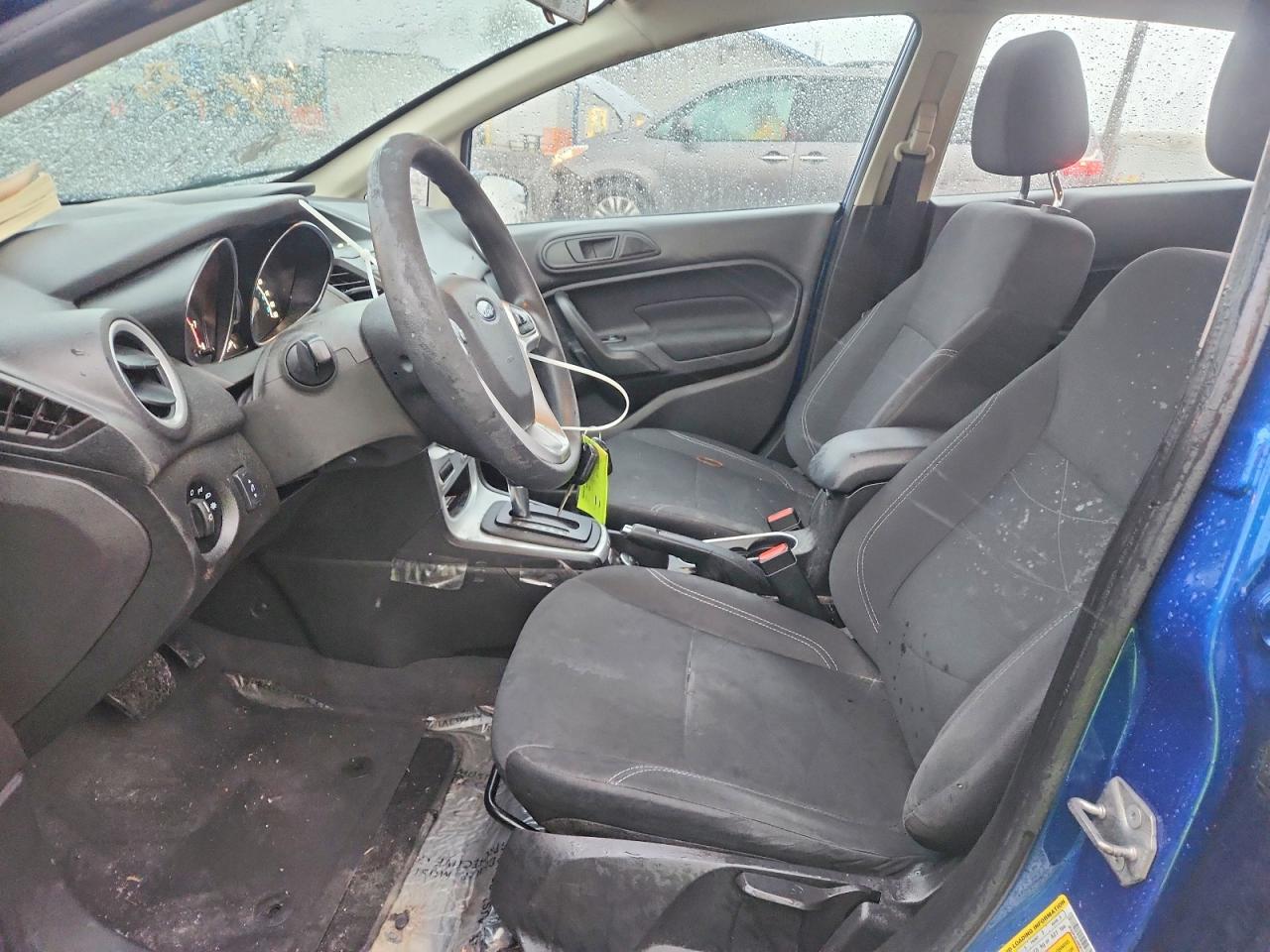 2019 FORD FIESTA SE photo 7