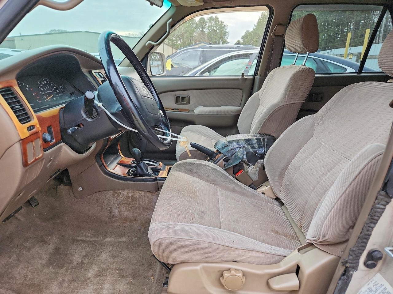 1997 TOYOTA 4RUNNER SR5 photo 7