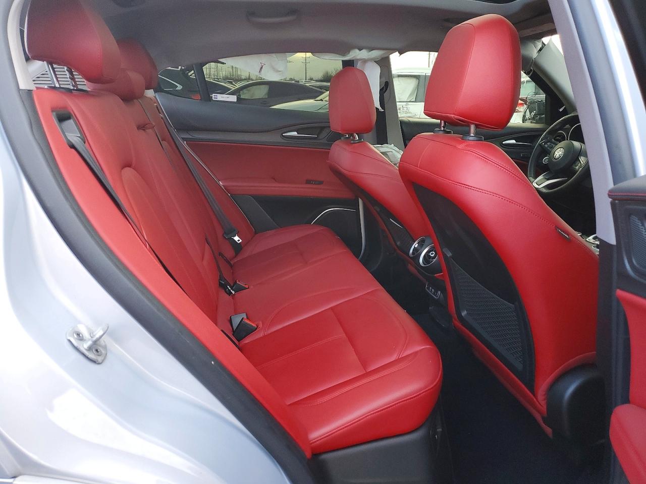 2021 ALFA ROMEO STELVIO TI photo 19