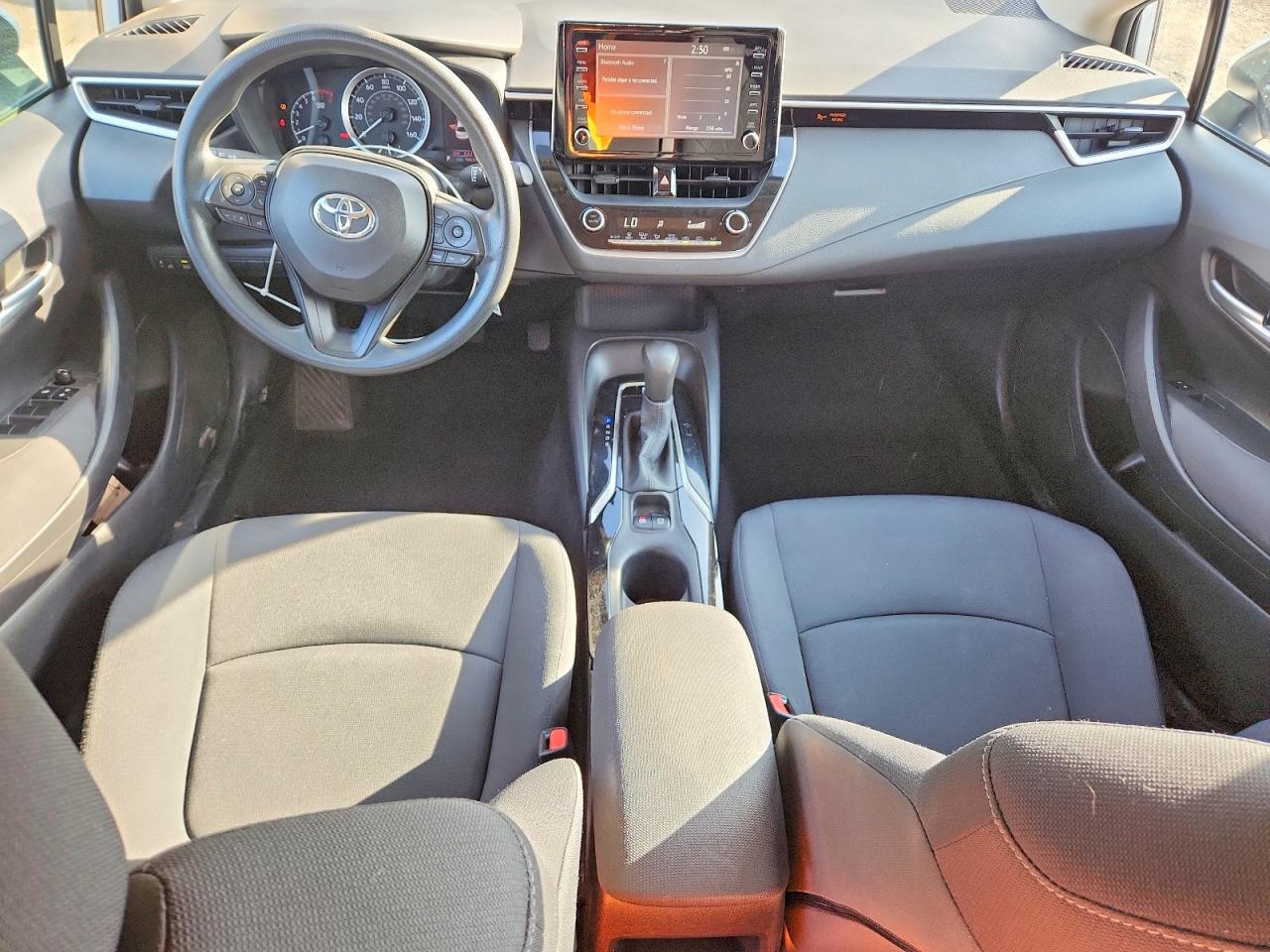 2020 TOYOTA COROLLA LE photo 8