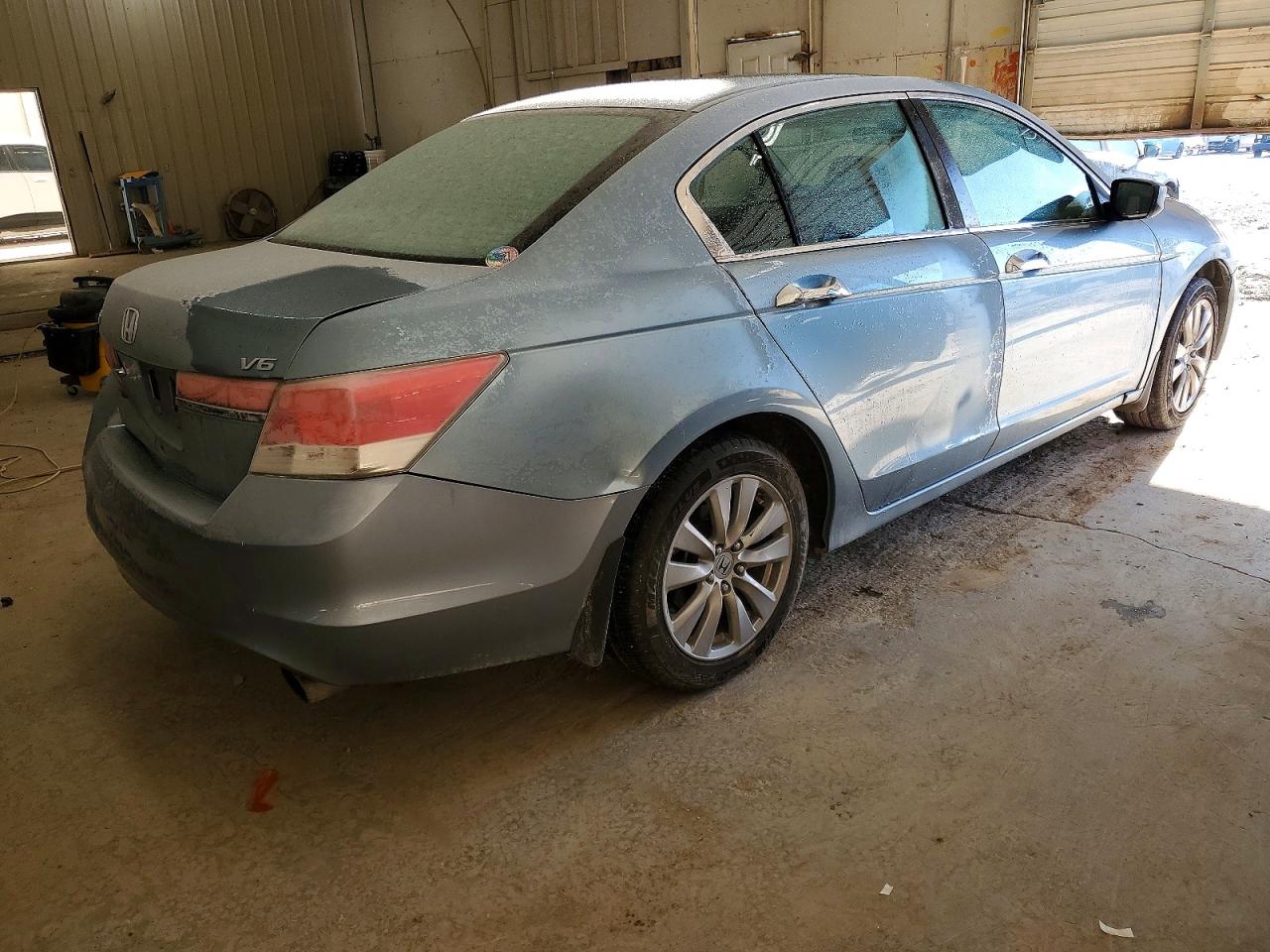 2011 HONDA ACCORD EX photo 5