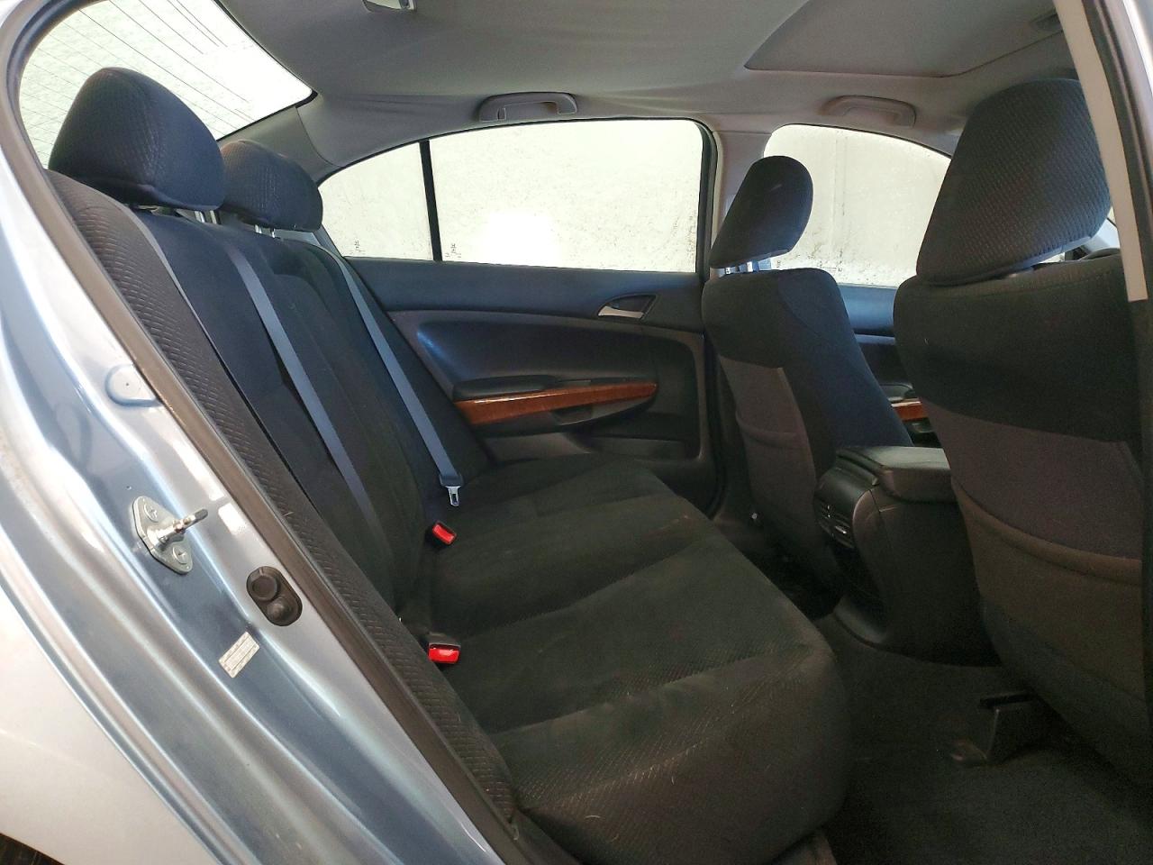 2011 HONDA ACCORD EX photo 19