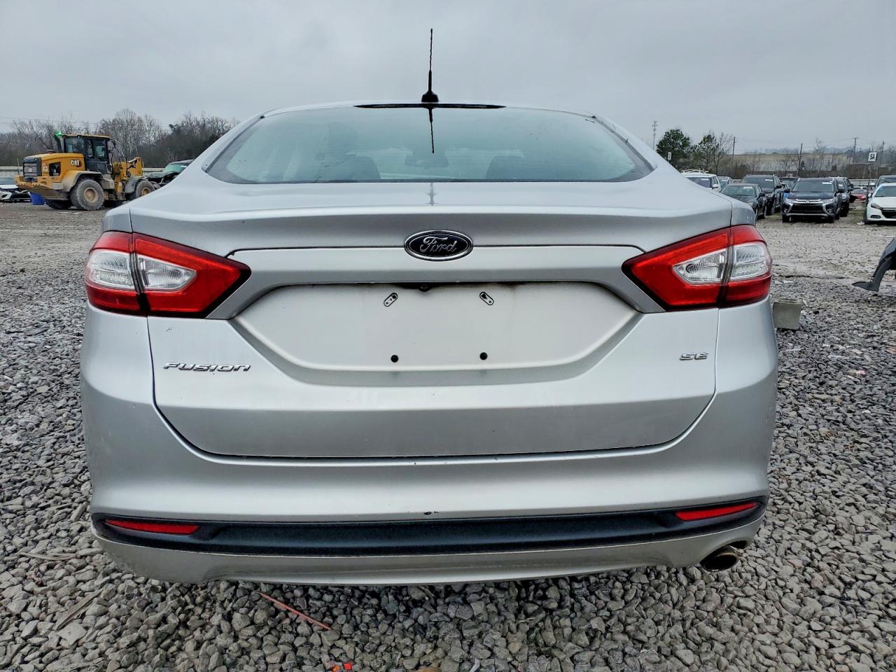 2016 FORD FUSION SE photo 6
