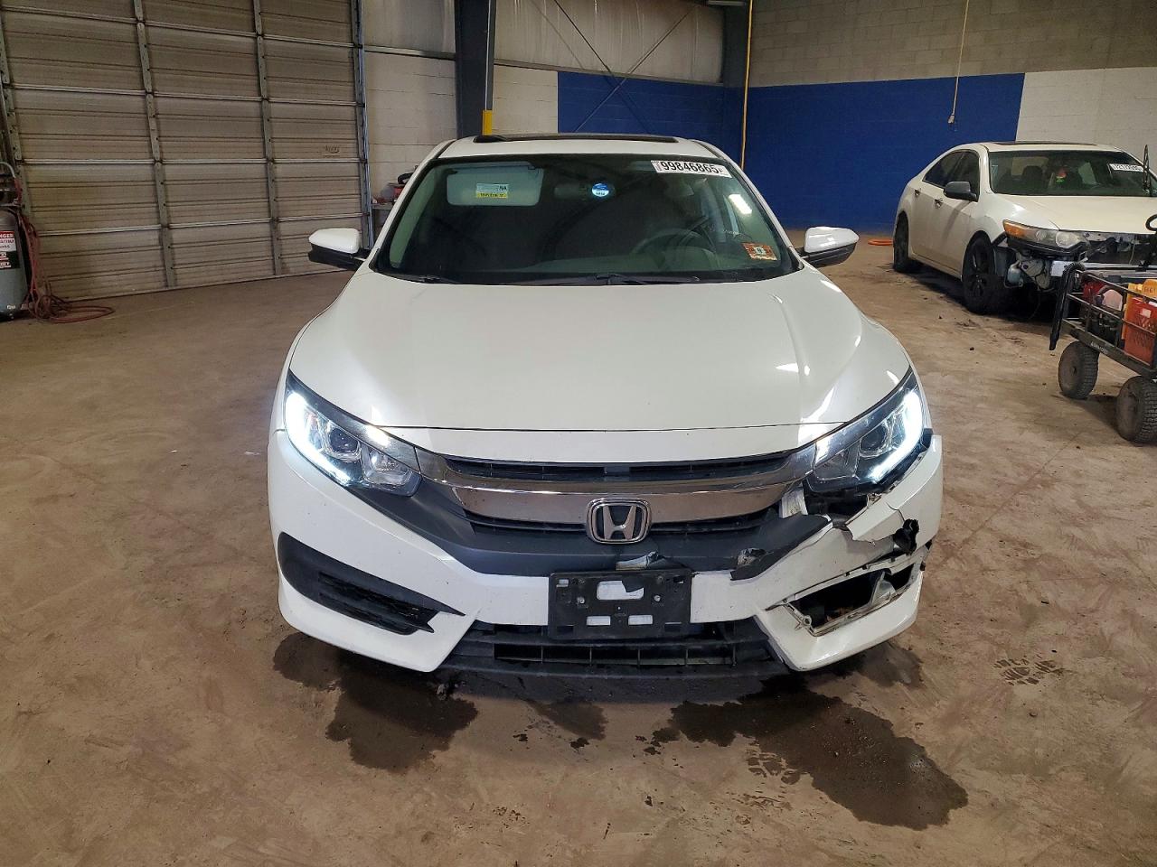 2017 HONDA CIVIC EX photo 5