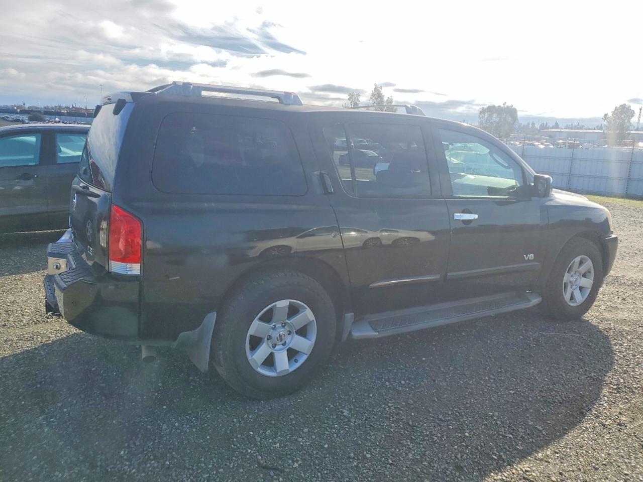 2005 NISSAN ARMADA SE photo 3