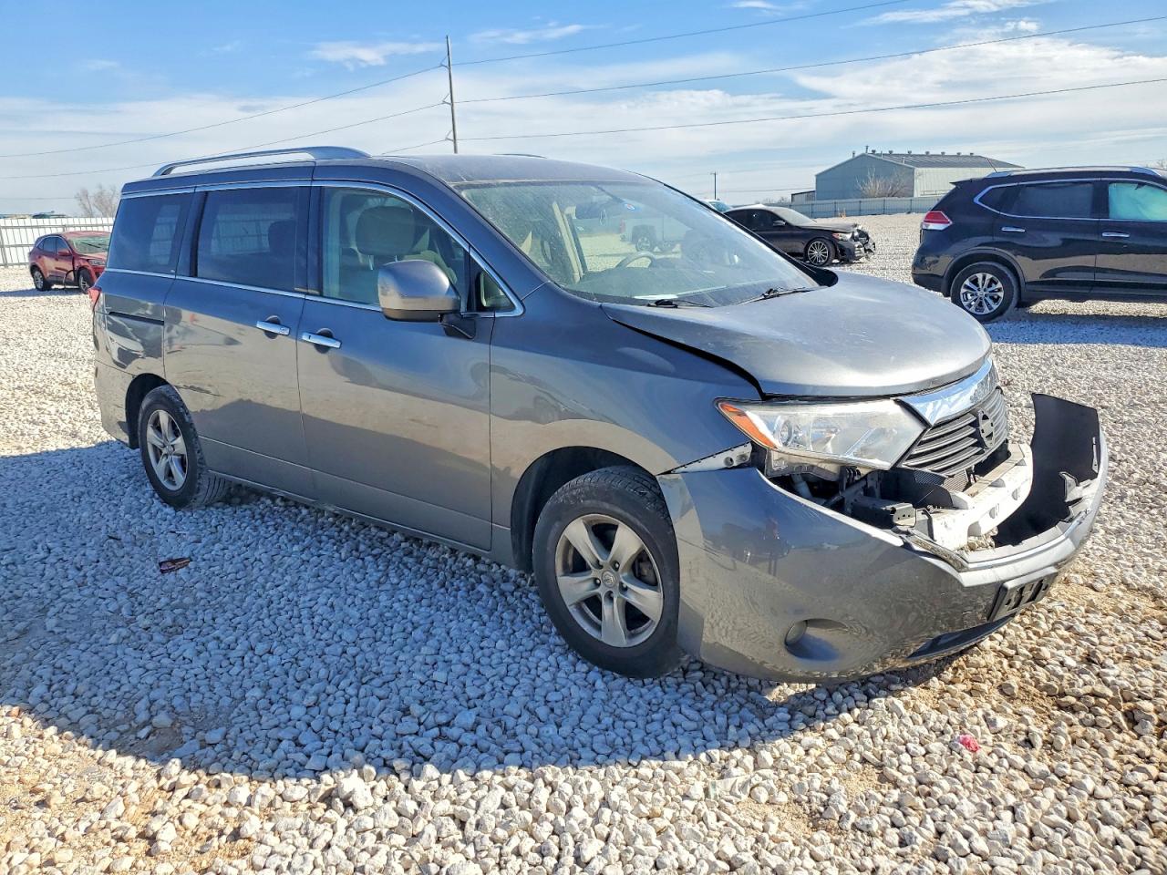 2016 NISSAN QUEST S photo 4