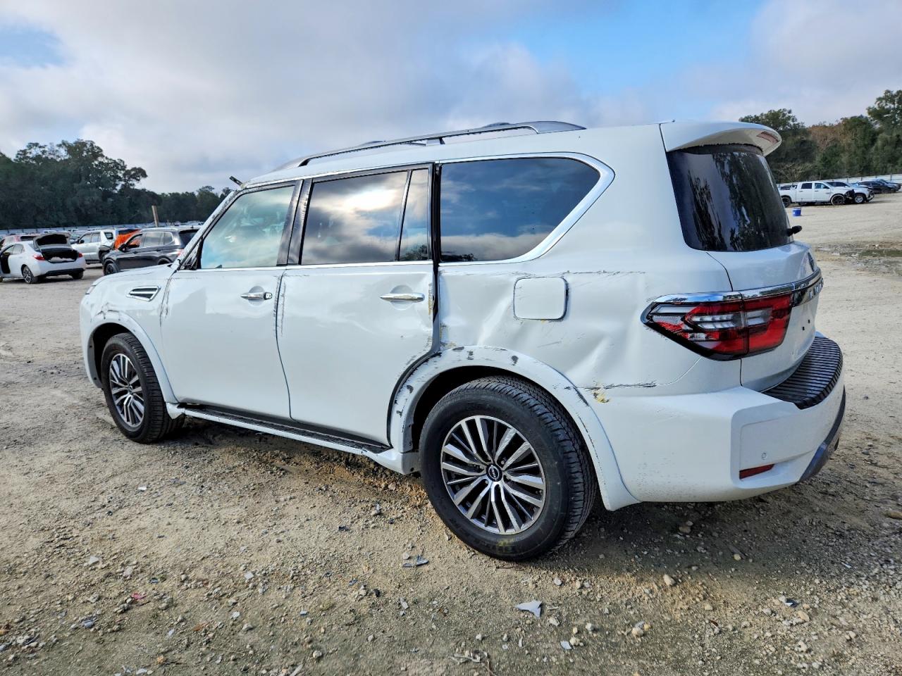 2023 NISSAN ARMADA SL photo 2