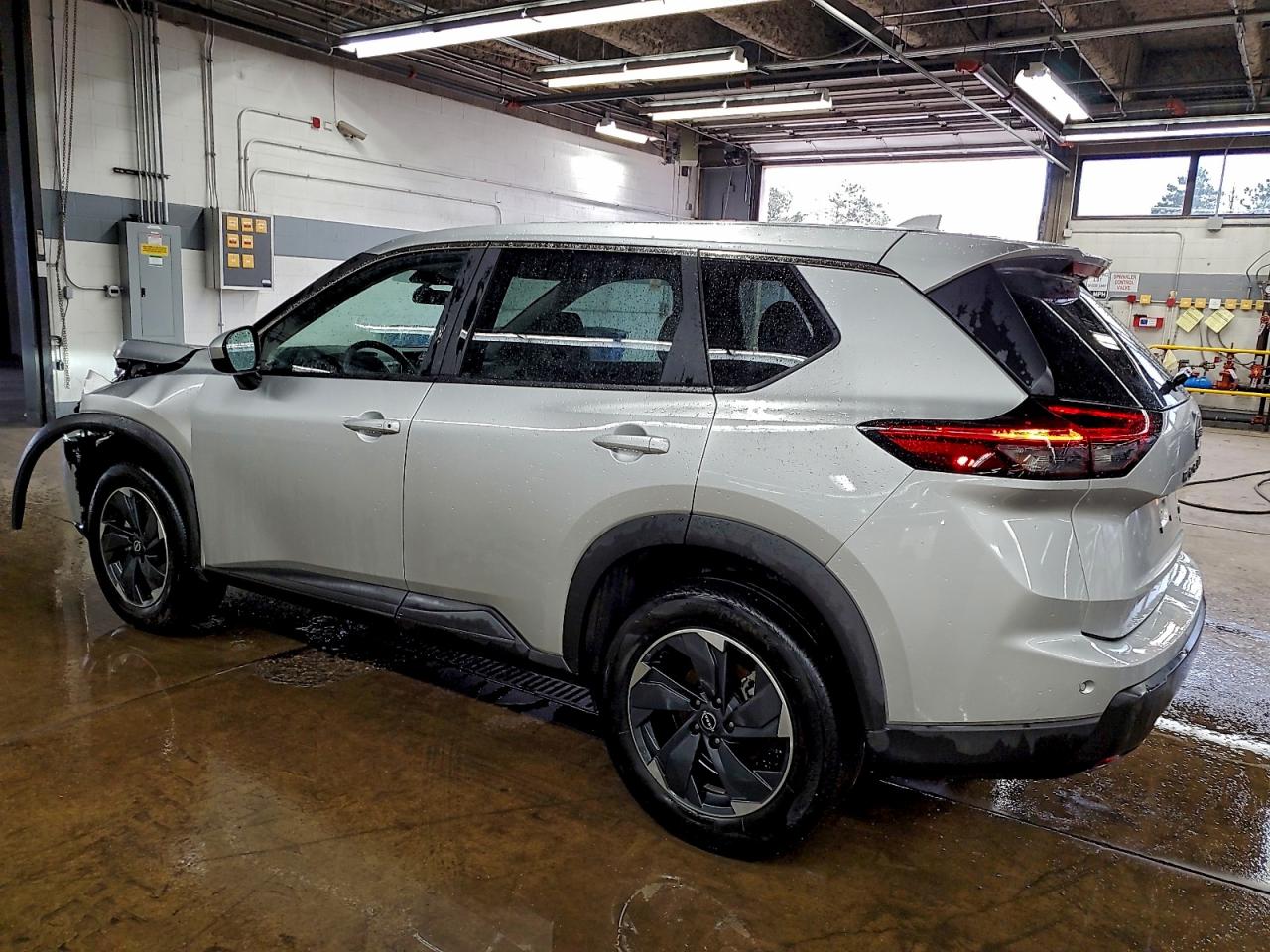 2025 NISSAN ROGUE SV photo 2