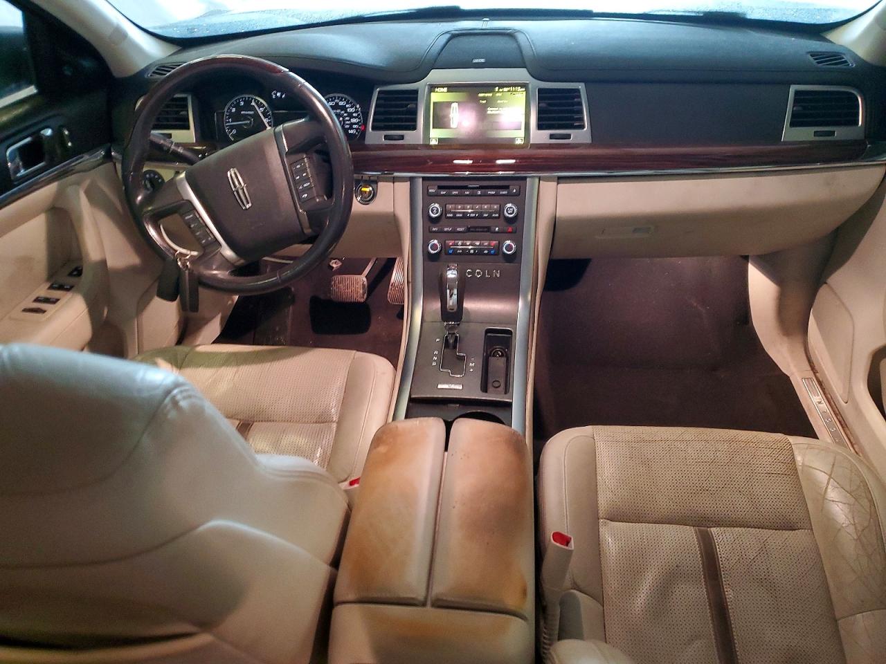 2009 LINCOLN MKS photo 8