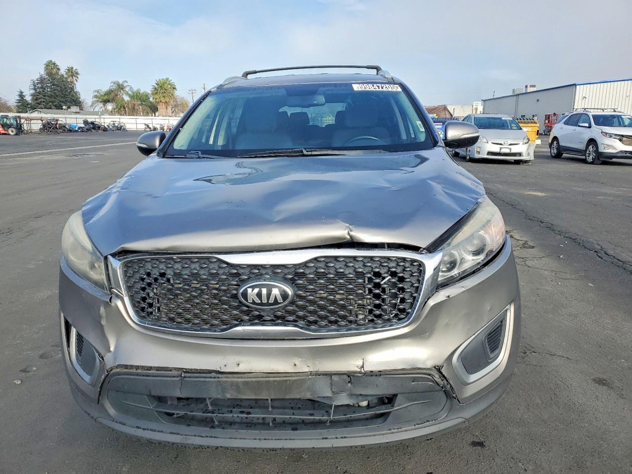 2017 KIA SORENTO LX photo 5