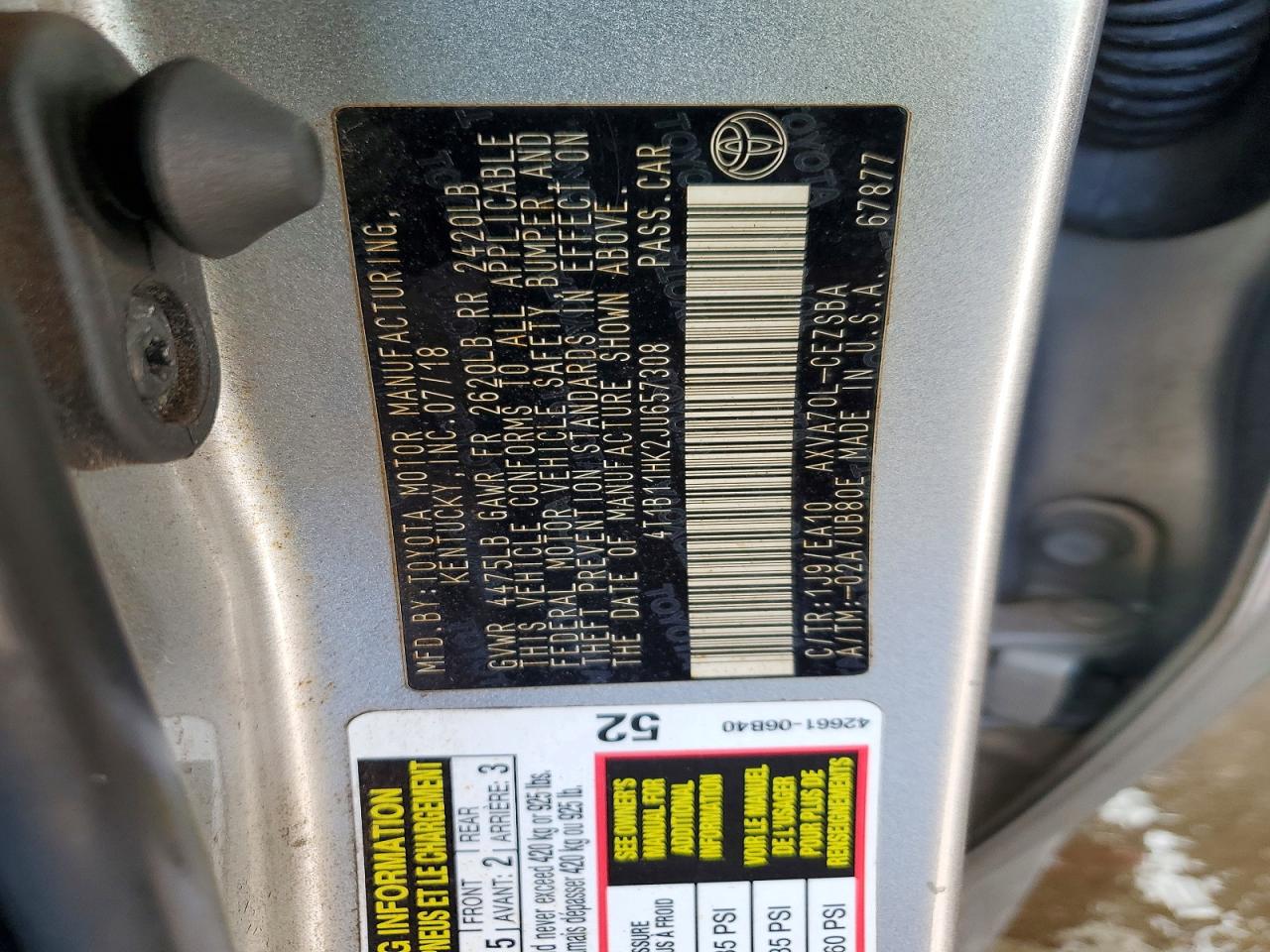 2018 TOYOTA CAMRY L photo 12