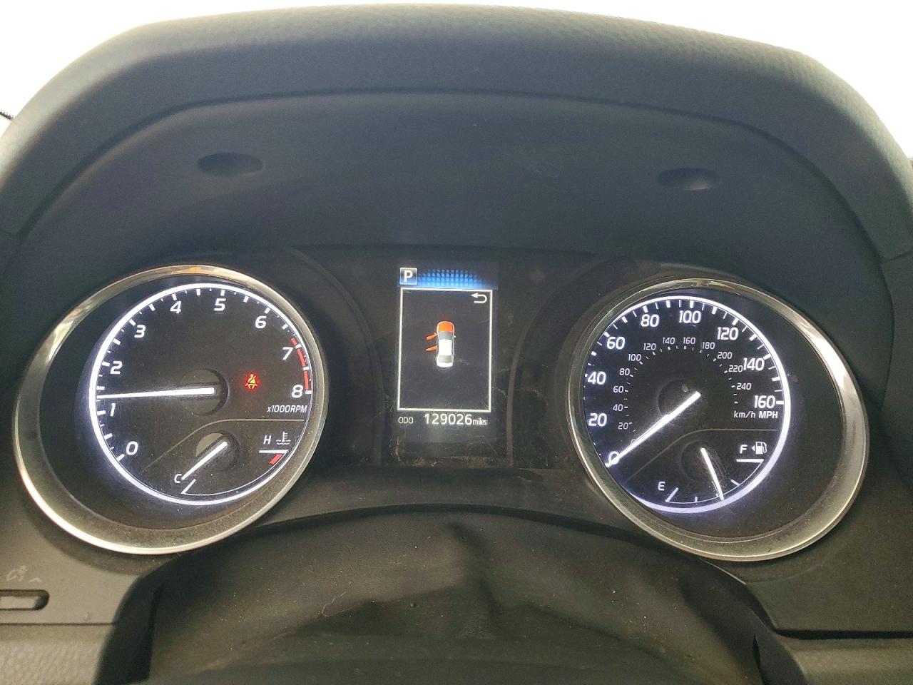 2018 TOYOTA CAMRY L photo 9
