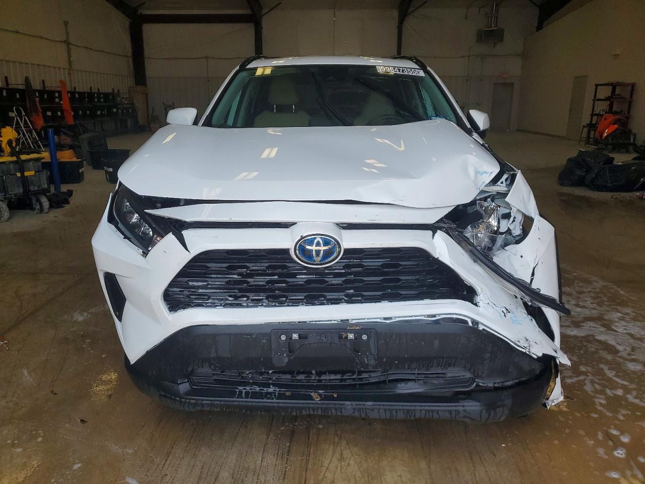 2022 TOYOTA RAV4 LE photo 5